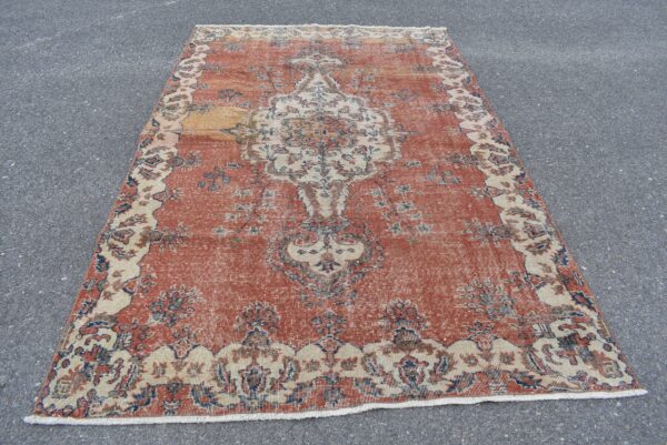 5.5 ft. x 8.7 ft. Vintage Turkish Rug TR07617 Image 2