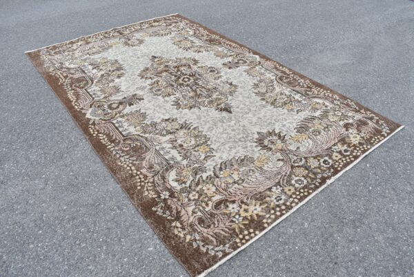 5.8 ft. x 9.3 ft. Vintage Turkish Rug TR07647 Image 3