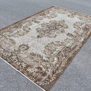5.8 ft. x 9.3 ft. Vintage Turkish Rug TR07647 Image 1