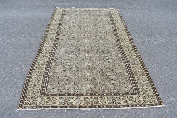 5 ft. x 8.6 ft. Vintage Turkish Rug TR07657 Image 2