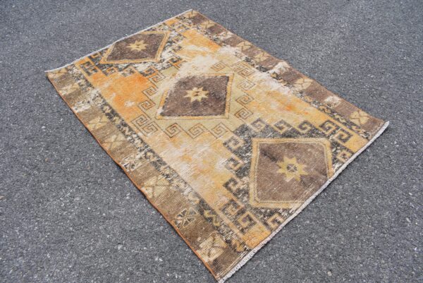 3.6 ft. x 4.9 ft. Vintage Turkish Rug TR07687 Image 3
