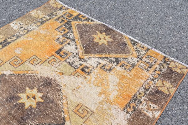 3.6 ft. x 4.9 ft. Vintage Turkish Rug TR07687 Image 4