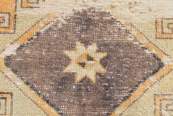 3.6 ft. x 4.9 ft. Vintage Turkish Rug TR07687 Image 6