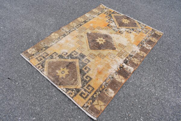 3.6 ft. x 4.9 ft. Vintage Turkish Rug TR07687 Image 1