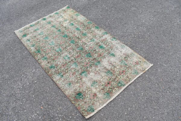 2.9 ft. x 5.2 ft. Vintage Turkish Rug TR07847 Image 3