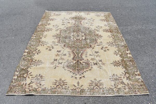 5.6 ft. x 7.5 ft. Vintage Turkish Rug TR07887 Image 2