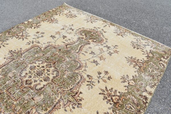5.6 ft. x 7.5 ft. Vintage Turkish Rug TR07887 Image 4