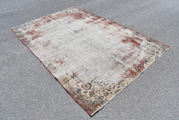 5.5 ft. x 8.3 ft. Vintage Turkish Rug TR07897 Image 3