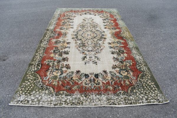 5.5 ft. x 9.8 ft. Vintage Turkish Rug TR07937 Image 2