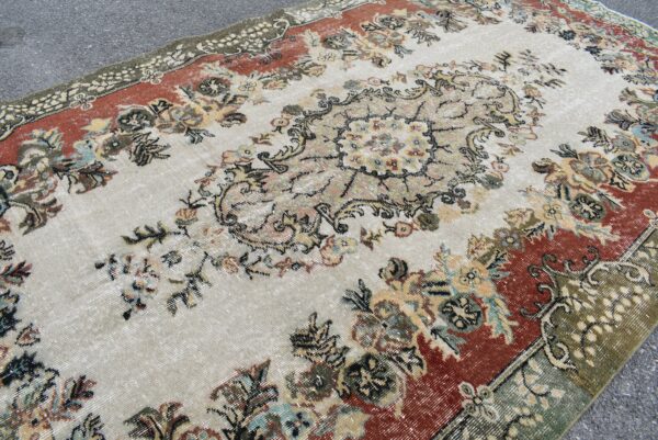 5.5 ft. x 9.8 ft. Vintage Turkish Rug TR07937 Image 5