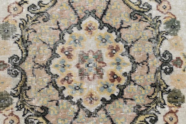 5.5 ft. x 9.8 ft. Vintage Turkish Rug TR07937 Image 6