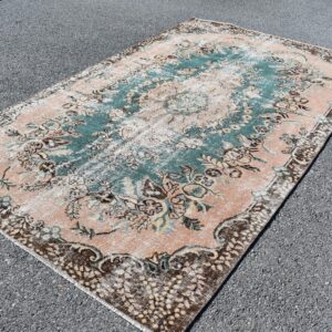5.6 ft. x 9.2 ft. Vintage Turkish Rug TR07987 Image 1