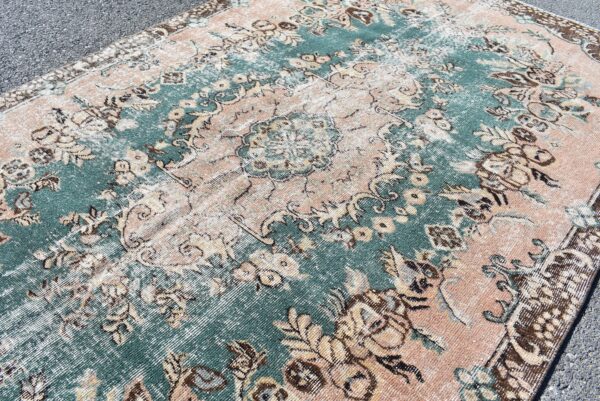 5.6 ft. x 9.2 ft. Vintage Turkish Rug TR07987 Image 5
