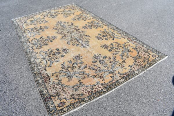 5.5 ft. x 9.5 ft. Vintage Turkish Rug TR08037 Image 3