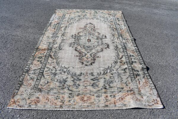 5.4 ft. x 9 ft. Vintage Turkish Rug TR08057 Image 2