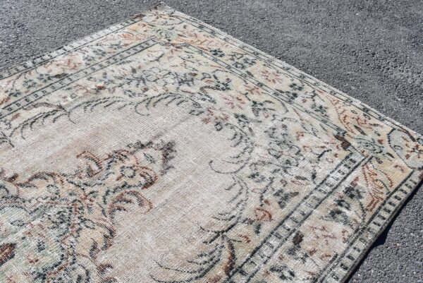 5.4 ft. x 9 ft. Vintage Turkish Rug TR08057 Image 4