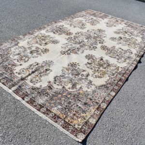 6.1 ft. x 10.8 ft. Vintage Turkish Rug TR08077 Image 1