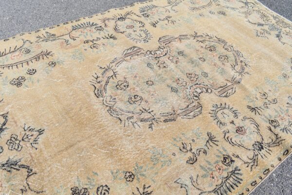 5.2 ft. x 9.2 ft. Vintage Turkish Rug TR08107 Image 5
