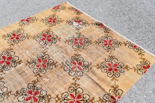 4.5 ft. x 8.9 ft. Vintage Turkish Rug TR08257 Image 4