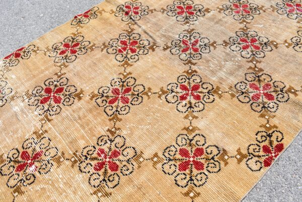 4.5 ft. x 8.9 ft. Vintage Turkish Rug TR08257 Image 5