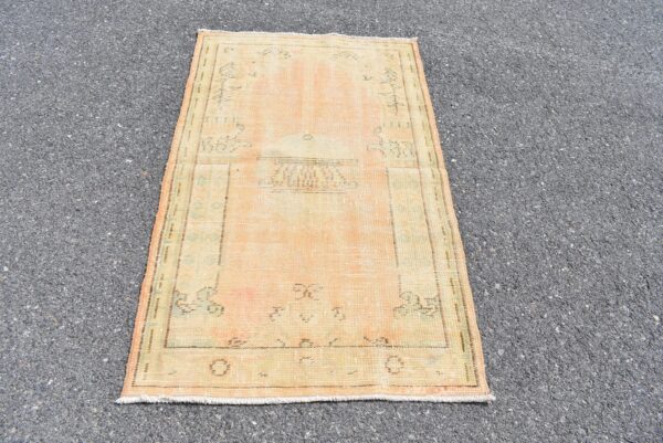 2.8 ft. x 4.7 ft. Vintage Turkish Rug TR08307 Image 2