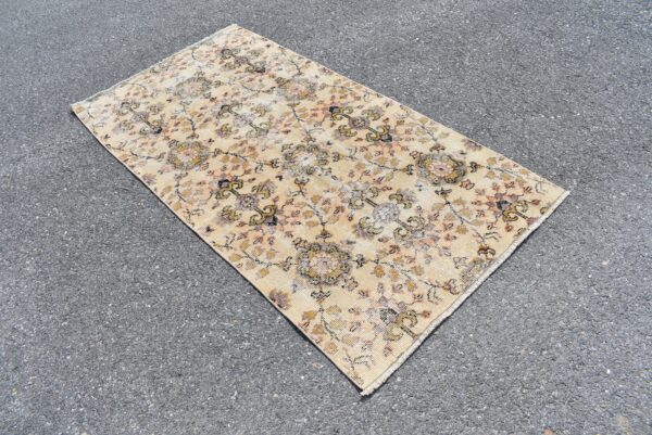3.1 ft. x 6.3 ft. Vintage Turkish Rug TR08327 Image 3