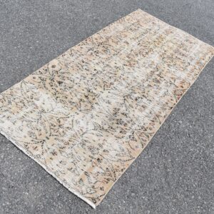 3.1 ft. x 6.6 ft. Vintage Turkish Rug TR08357 Image 1