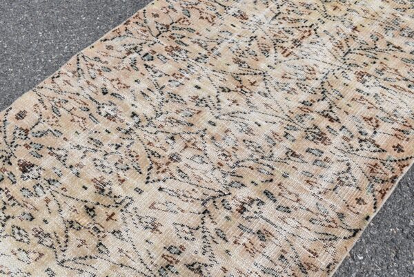 3.1 ft. x 6.6 ft. Vintage Turkish Rug TR08357 Image 5
