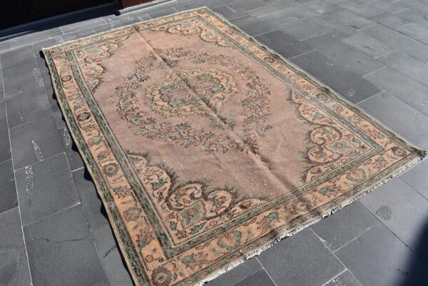 5.6 ft. x 8.9 ft. Vintage Turkish Rug TR08367 Image 3