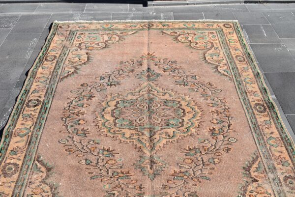 5.6 ft. x 8.9 ft. Vintage Turkish Rug TR08367 Image 4