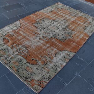 4.6 ft. x 7.9 ft. Vintage Turkish Rug TR08417 Image 1