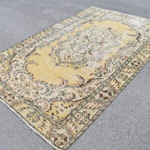 5.9 ft. x 9.4 ft. Vintage Turkish Rug TR08487 Image 1