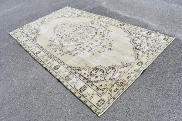 6 ft. x 10 ft. Vintage Turkish Rug TR08507 Image 3