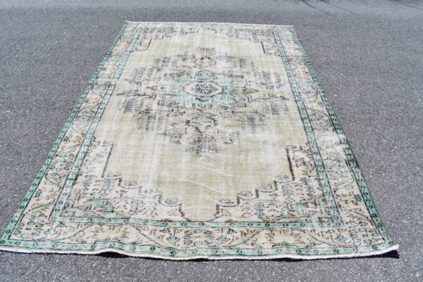 5.9 ft. x 9.1 ft. Vintage Turkish Rug TR08537 Image 2