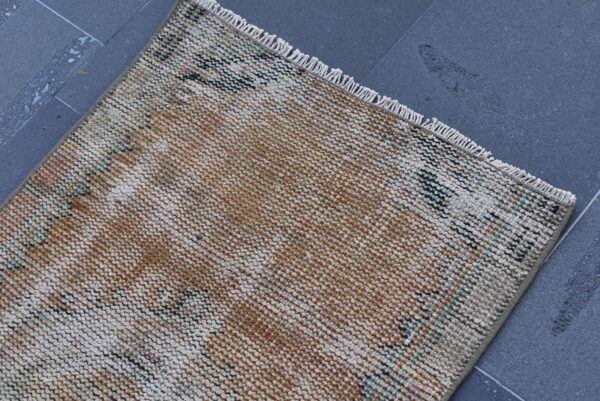 1.8 ft. x 3.4 ft. Vintage Turkish Rug TR08557 Image 4