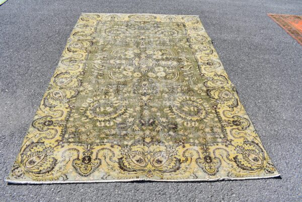 5.4 ft. x 8.4 ft. Vintage Turkish Rug TR08587 Image 2