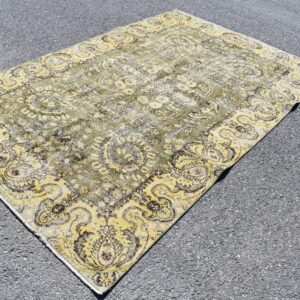 5.4 ft. x 8.4 ft. Vintage Turkish Rug TR08587 Image 1