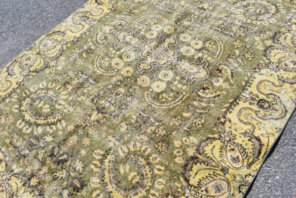 5.4 ft. x 8.4 ft. Vintage Turkish Rug TR08587 Image 5