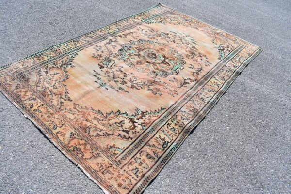 5.3 ft. x 9 ft. Vintage Turkish Rug TR08597 Image 1