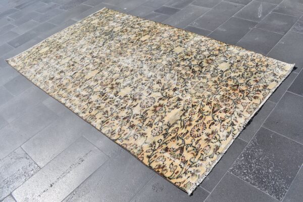 4.6 ft. x 8 ft. Vintage Turkish Rug TR08687 Image 3