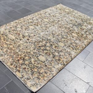 4.6 ft. x 8 ft. Vintage Turkish Rug TR08687 Image 1