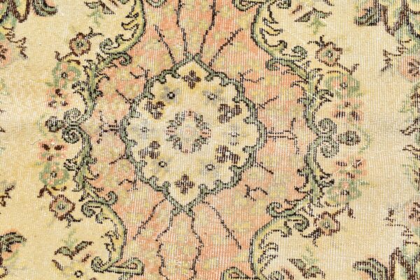 5.5 ft. x 9 ft. Vintage Turkish Rug TR08697 Image 6