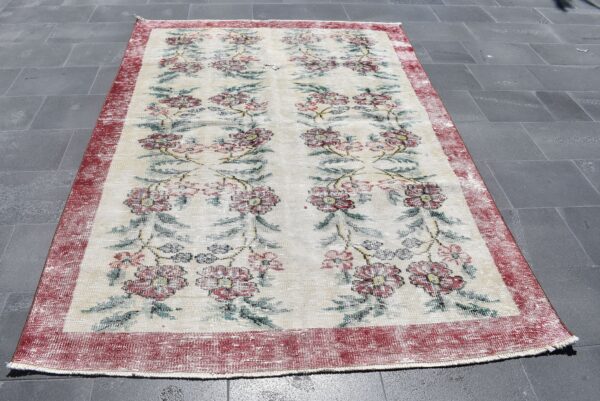 5.2 ft. x 7.9 ft. Vintage Turkish Rug TR08707 Image 2