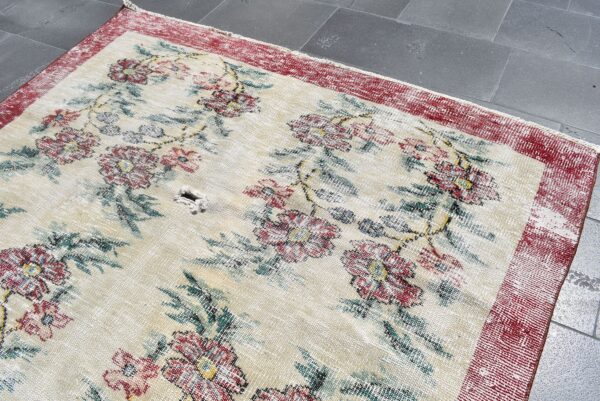 5.2 ft. x 7.9 ft. Vintage Turkish Rug TR08707 Image 4