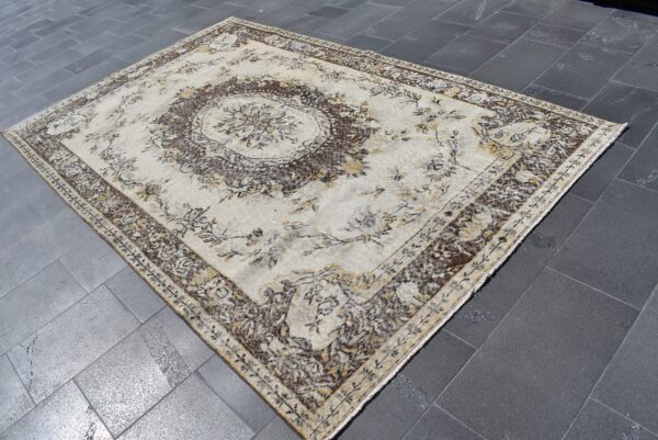 5.9 ft. x 9.4 ft. Vintage Turkish Rug TR08717 Image 3