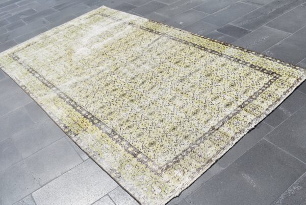 5.1 ft. x 9 ft. Vintage Turkish Rug TR08727 Image 3