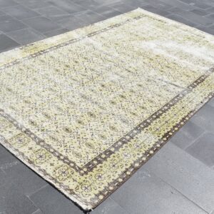 5.1 ft. x 9 ft. Vintage Turkish Rug TR08727 Image 1
