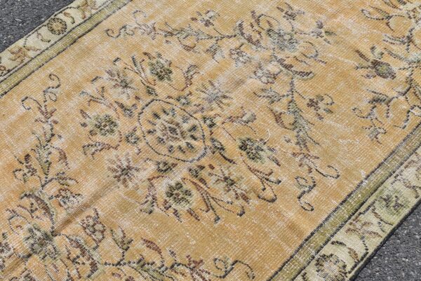 4.5 ft. x 7.7 ft. Vintage Turkish Rug TR08787 Image 5