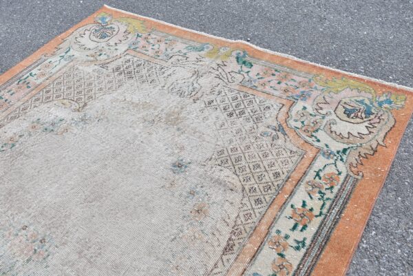 5.6 ft. x 9.5 ft. Vintage Turkish Rug TR08887 Image 4