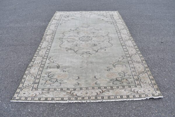 5.2 ft. x 8.6 ft. Vintage Turkish Rug TR08907 Image 2